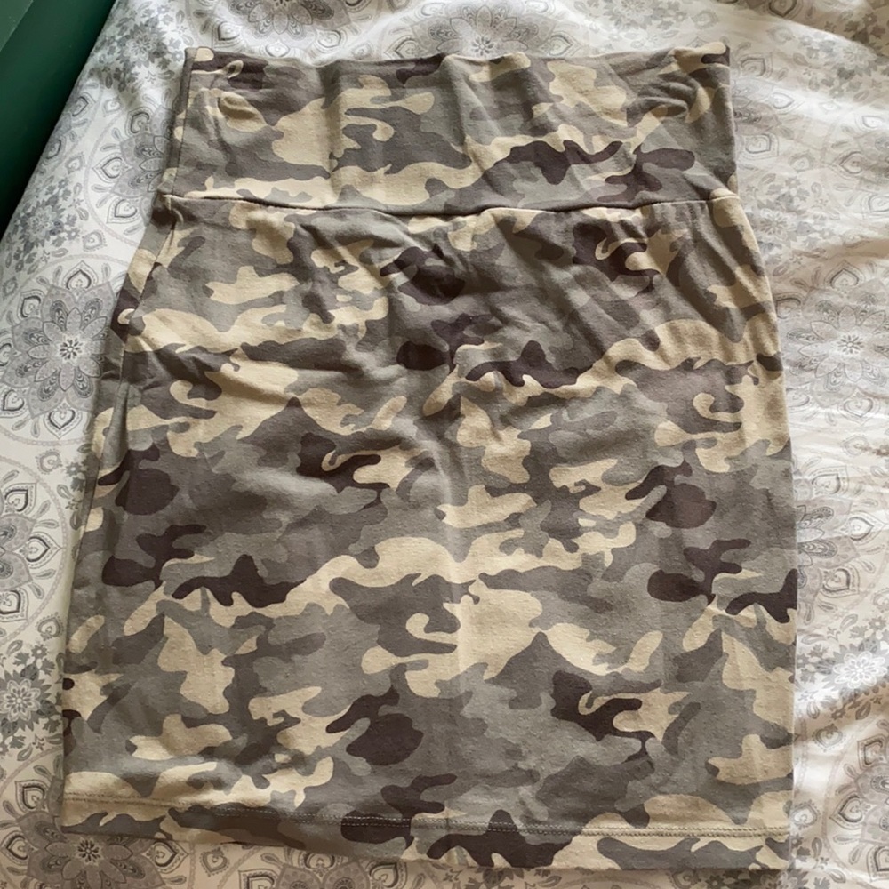 Casual pencil skirt